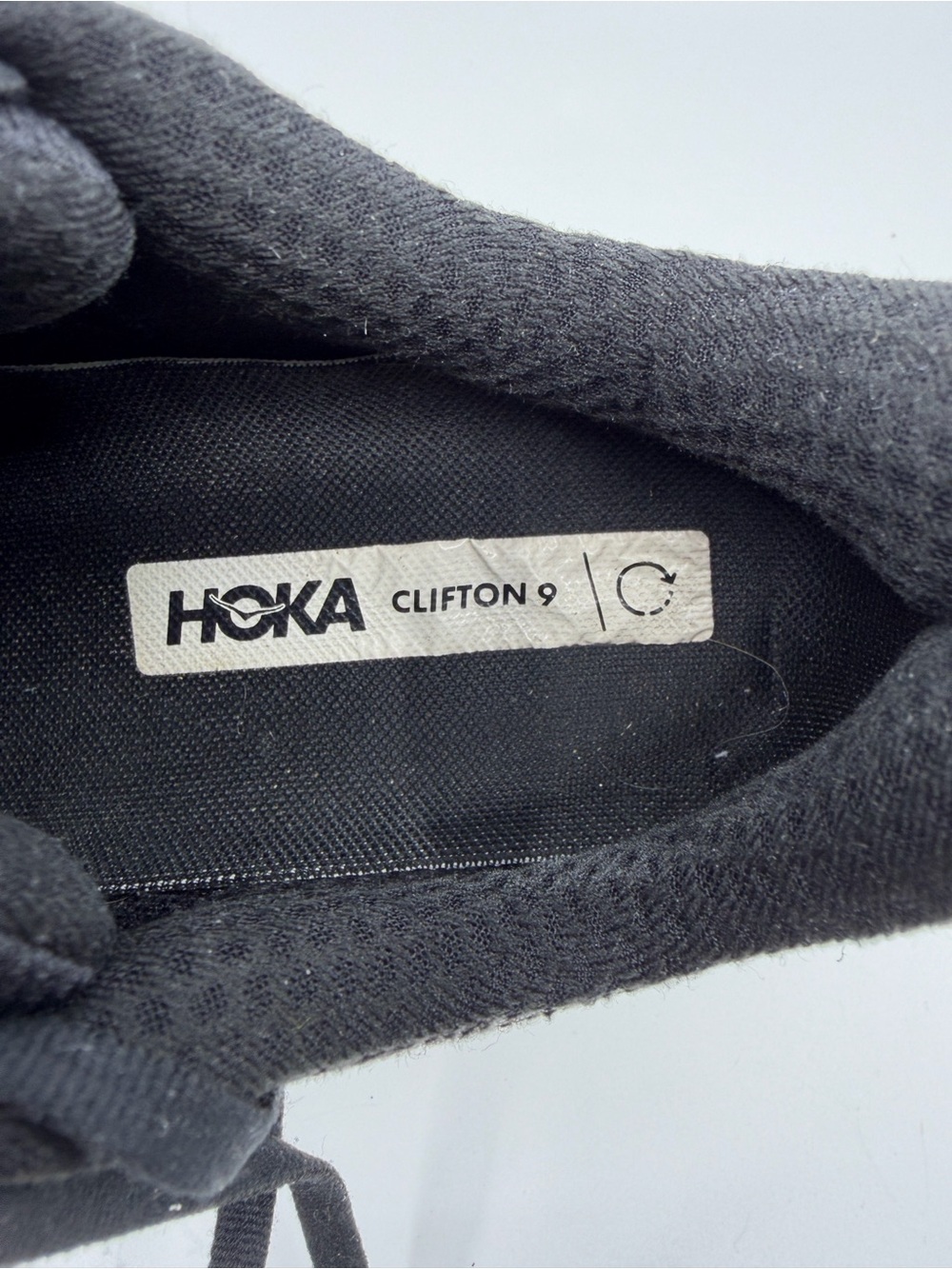 Hoka Women’s Clifton 9 Color Black/White SZ 9 - Picture 8 of 10